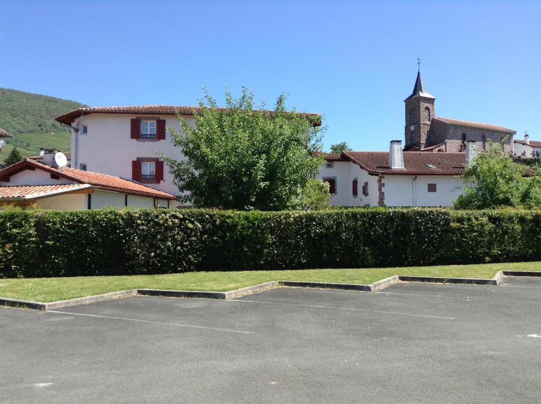 彼得根贝利亚住宿加早餐旅馆 Ispoure 外观 照片
